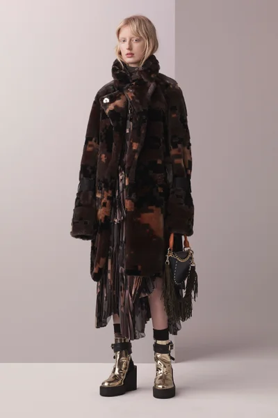 Look 11